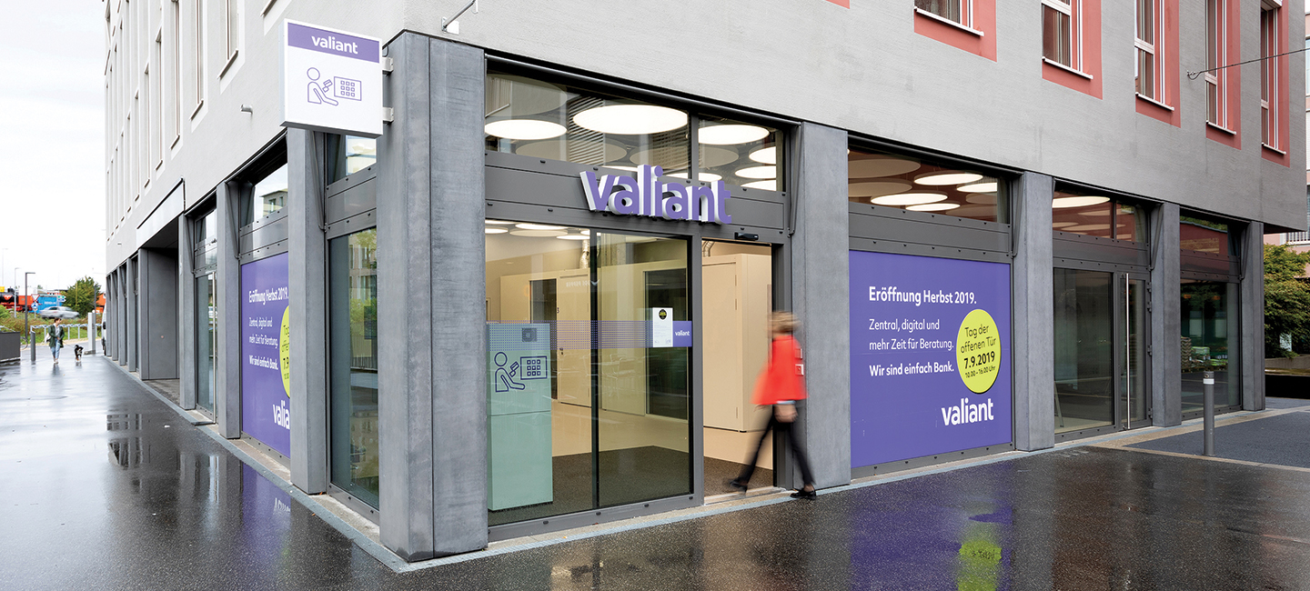 valiant bank