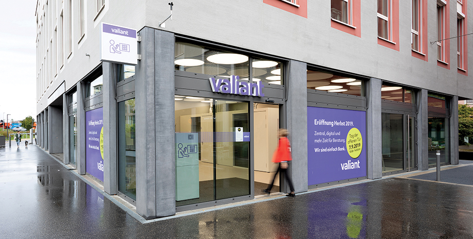 valiant bank